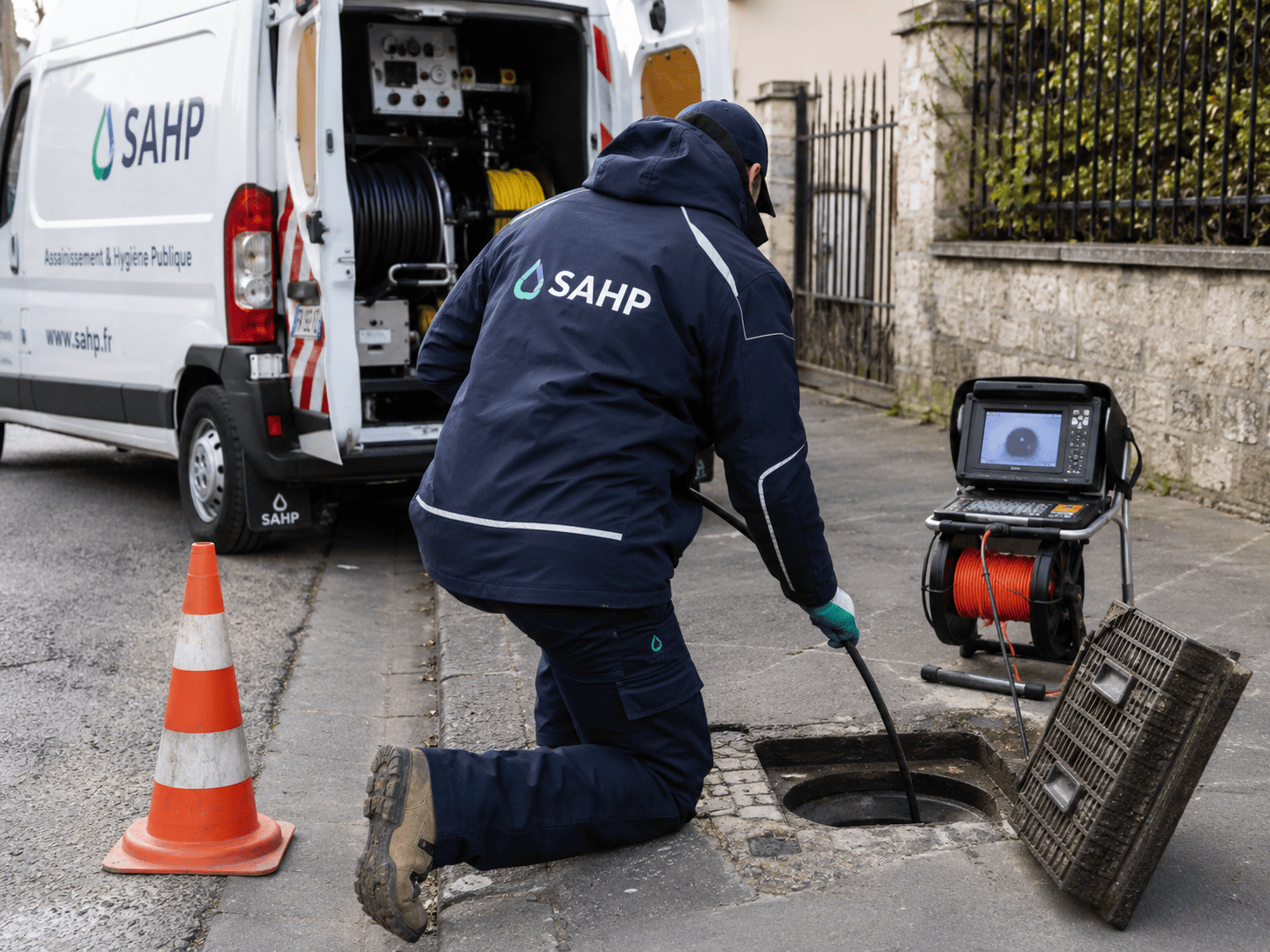 Débouchage canalisation : signes, causes, prix et intervention professionnelle